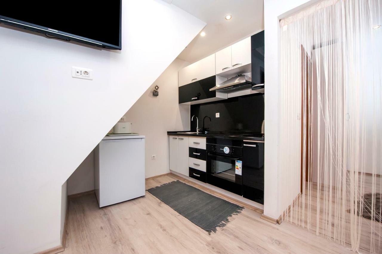 Studio Apartment Magic Rovinj Exterior photo