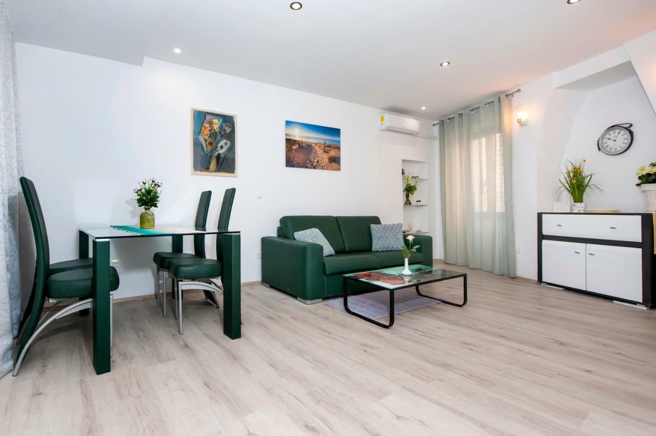 Studio Apartment Magic Rovinj Exterior photo